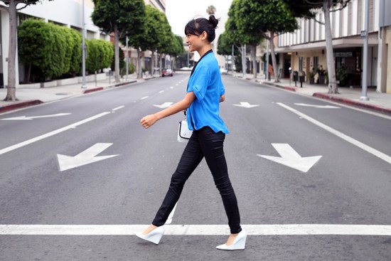 zara tri-color crossover blouse blue silk top !it jeans crossing street