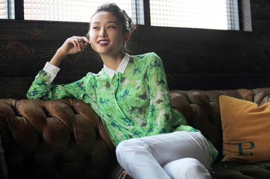 catching couture michelle forstadt johan ku silk blouse meredith wendell dot ring